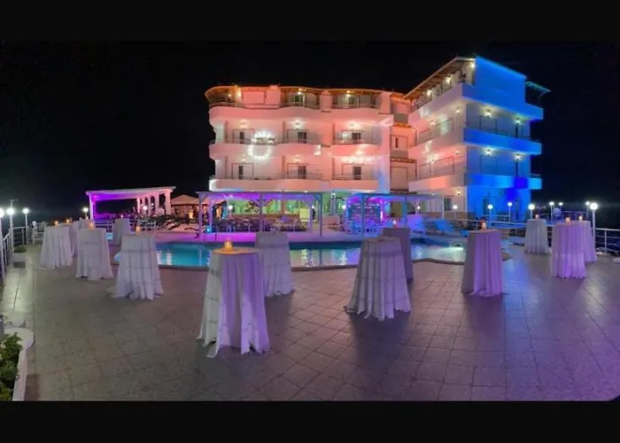 Kafe Hotel