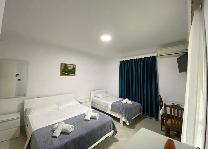 Hotel Kafe Lukovë