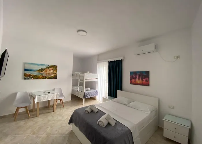 Kafe Hotel