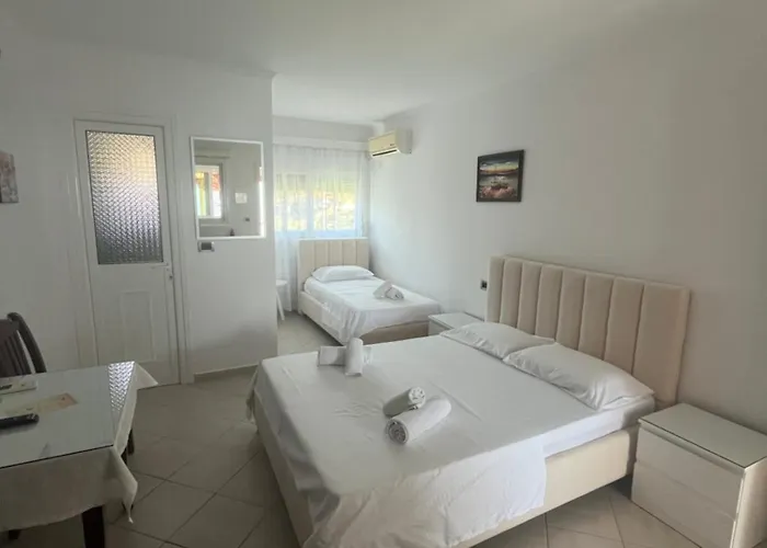 Kafe Hotel