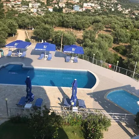 Kafe Lukovë