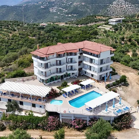 Otel Kafe Lukovë