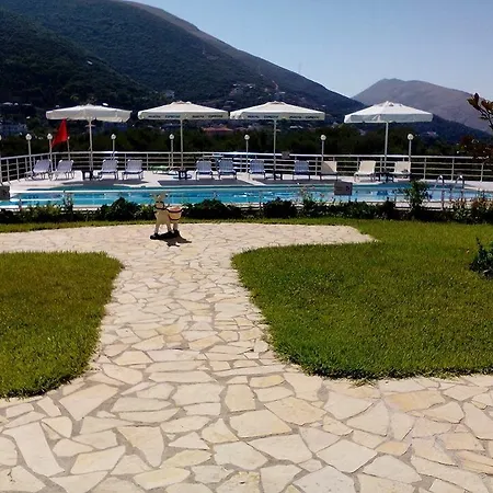 Hotel Kafe *